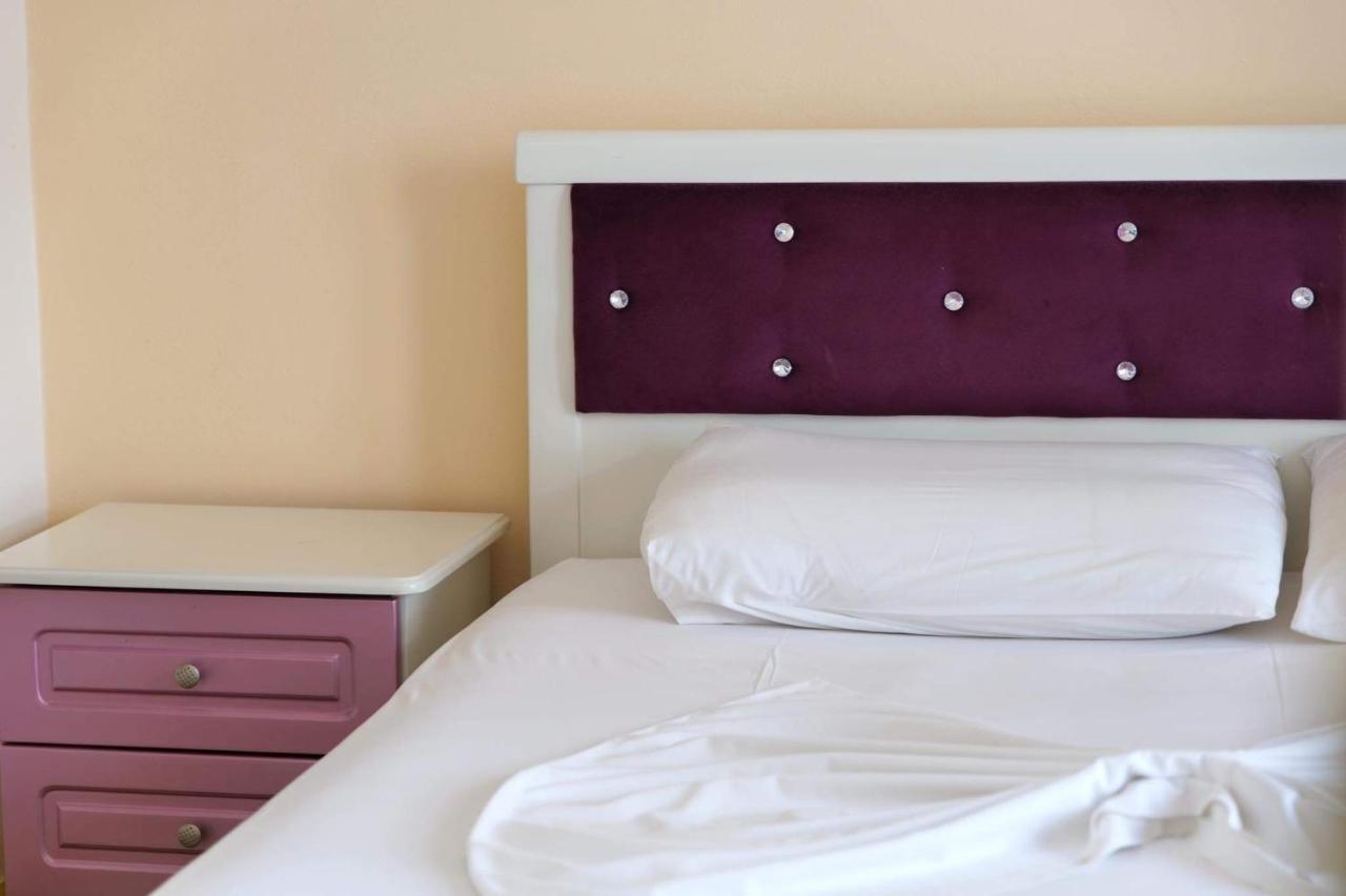 Hotel Erdano Sarandë Eksteriør billede